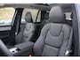 Volvo XC90 2.0 T8 Plug-in hybrid AWD Ultra Dark Exec. Ed. | Verwarmde, Geventileerde en Masserende Voorstoelen | Luchtvering | Panoramisch Schuif-/Kanteldak | 360º Camera | Getint Glas | Bowers & Wilkins | 22" velgen