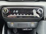 Toyota Yaris 1.5 Hybrid 115 Dynamic Comfort|Parkeersensoren|Camera|Apple CarPlay/Android Auto|Dodehoeksensor|Stoelverw.|Stuurverw.