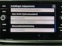 Volkswagen T-Roc 1.0 TSI Style Navigatie Carply/android ACC Laneassist 17inch Zwart dak Climatecontrol