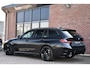 BMW 3-Serie Touring 330e M-Sport Pano ACC Trekhaak H/K HUD 19inch Stuurverw