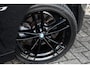 BMW 3-Serie Touring 330e M-Sport Pano ACC Trekhaak H/K HUD 19inch Stuurverw