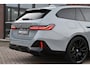 BMW 5-Serie Touring 520i M-Sport Pano Trekh Brooklyngrau ACC 360 H/K HUD Stoelventilatie