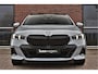 BMW 5-Serie Touring 520i M-Sport Pano Trekh Brooklyngrau ACC 360 H/K HUD Stoelventilatie