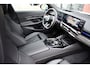 BMW 5-Serie Touring 520i M-Sport Pano Trekh Brooklyngrau ACC 360 H/K HUD Stoelventilatie