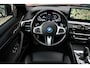 BMW 5-Serie 530e M-Sport Pano Trekh ACC HUD 360 19inch Laser El-Klep