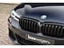 BMW 5-Serie 530e M-Sport Pano Trekh ACC HUD 360 19inch Laser El-Klep