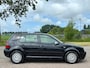 Volkswagen Golf 1.6 Trendline 5-Drs Automaat Airco Electr. pakket Audio-CD ABS Sportstoelen EBD Colorpakket Dealeronderhoud Nw Apk