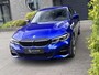 BMW 3-Serie 330e xDrive M Sport Individual San Marino Blauw Pano