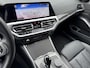 BMW 3-Serie 330e xDrive M Sport Individual San Marino Blauw Pano