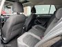 Volkswagen Golf 1.6 TDI Highline Business R | Pano | DSG