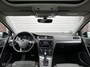 Volkswagen Golf 1.6 TDI Highline Business R | Pano | DSG