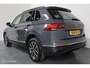 Volkswagen Tiguan 1.4 TSI eHybrid Business - Camera - Stoel/Stuurverwarming - Navigatie