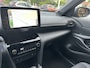 Toyota Yaris Cross 1.5 Hybrid Executive Limited dodehoekdetectie / stoelverwarming / stuurwielverwarming / parkeersensoren voor + achter / Navigatie / Apple Carplay / Android Auto / parkeercamera / 10 jaar Toyota garantie / rijklaarprijs incl. Toyota Pechhulppas