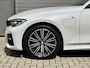 BMW 3-Serie 330e High Executive M-Sport Pano|Camera|Dodehoek