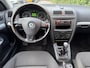 Skoda Octavia Combi 1.6 FSI Ambiente | Airco | Cruise Control | Trekhaak | Elekt. Ramen | Radio / CD | APK tot 14-12-2026!
