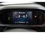 Jeep Avenger Longitude 54 kWh | Apple Carplay & Android Auto | Parkeersensoren | Climate Controle | Lichtmetalen velgen |