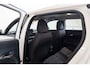 Jeep Avenger Longitude 54 kWh | Apple Carplay & Android Auto | Parkeersensoren | Climate Controle | Lichtmetalen velgen |