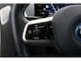BMW iX M60 High Executive 112 kWh 27.972 km! / SOh 96,8% / Trekhaak / Panoramadak / 360Camera / Head-up / Bowers&Wilkens / Softclose / 22'' / Luchtvering / Laser LED / CarPlay / Volleder / Stoel+Stuurverwarming / Dodehoek / DAB / ACC