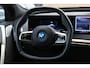 BMW iX M60 High Executive 112 kWh 27.972 km! / SOh 96,8% / Trekhaak / Panoramadak / 360Camera / Head-up / Bowers&Wilkens / Softclose / 22'' / Luchtvering / Laser LED / CarPlay / Volleder / Stoel+Stuurverwarming / Dodehoek / DAB / ACC