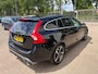 Volvo V60 2.0 T5 R-Design Schuifdak Adapt. Cruise Stuurverwarming