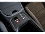 Jeep Avenger Longitude 54 kWh | Navigatie | Camera | Keyless | Parkeersensoren | Climate Controle | Apple Carplay & Android Auto |