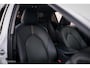 Toyota Camry 2.5 Executive | Dealer onderhouden | Leder | uniek lage km stand | camera | automaat | Benzine | led |