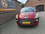 Peugeot 3008 1.6 VTi Première (koppakking defect)