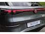 Volkswagen T-Roc 1.5 eTsi R-Line Black Style Pano/IQ.Light/Keyless/Camera/ACC/Elek. klep/20"/Trekhaak wegkl.