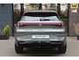 Volkswagen T-Roc 1.5 eTsi R-Line Black Style Pano/IQ.Light/Keyless/Camera/ACC/Elek. klep/20"/Trekhaak wegkl.