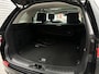 Land Rover Discovery Sport P300e 1.5 SE Facelift | Trekh | Pano | Meridian | Memory | 12/23