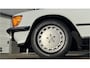 Mercedes-Benz SL 560 R107 560 SL Roadster