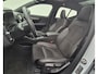 Volvo XC40 1.5 T4 Recharge R-Design Panorama Dak - 20" Wielen - Two Tone - Camera achter - Smartphone lader - Privacy Glass - Climate - MY 2022.