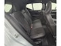 Volvo XC40 1.5 T4 Recharge R-Design Panorama Dak - 20" Wielen - Two Tone - Camera achter - Smartphone lader - Privacy Glass - Climate - MY 2022.