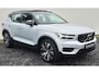 Volvo XC40 1.5 T4 Recharge R-Design Panorama Dak - 20" Wielen - Two Tone - Camera achter - Smartphone lader - Privacy Glass - Climate - MY 2022.