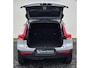 Volvo XC40 1.5 T4 Recharge R-Design Panorama Dak - 20" Wielen - Two Tone - Camera achter - Smartphone lader - Privacy Glass - Climate - MY 2022.