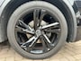 Volkswagen Tiguan 1.5 TSI Elegance 3x R-line Pano/Trekhaak/Carplay