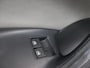 SEAT Ibiza ST 1.2 TSI FR Cruise control, Sportonderstel, Sportstoelen, stuur multifunctioneel, Buitenspiegels elektrisch verstel- en verwarmbaar. Start/stop systeem, Lichtmetalen velgen 16, Boordcomputer, Anti doorSlip Regeling, Bandenspanningscontrolesysteem.