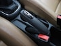 Opel Mokka X 1.4 Turbo Innovation Trekhaak, Apple Carplay/Android Auto, Parkeersensor voor/achter, Achteruitrijcamera, Voorstoelen verwarmd, Lederen bekleding, stuur verwarmd, Cruise control. Hoge instap, veel rijcomfort en een complete luxe uitvoering. . Een ideale gezinsauto met een luxe uitstraling en veel extra's.