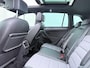 Volkswagen Tiguan 1.5 TSI ACT R-line | Pano Dak | Trekhaak | ACC | Parkeerhulp | Elek. Achterklep | Stoelverwarming | Spiegelpakket | 19'' |
