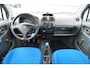 Opel Agila 1.2-16V Color Edition