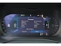Volvo XC60 T6 Recharge AWD Plus Bright - Panorama/schuifdak - IntelliSafe Assist & Surround - 360º Camera - Harman/Kardon audio - Adaptieve LED koplampen - Verwarmde voorstoelen, stuur & achterbank - Parkeersensoren voor & achter - Elektr. bedienb. voorstoelen met geheugen - Head up display - Draadloze tel. lader - Extra getint glas - 19' LMV