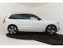 Volvo XC90 T8 RECHARGE AWD R-DESIGN -PANO.DAK|HARMAN/KARDON|LUCHTVERING|GEVENT.LEDER+MASSAGE|360°CAM|HEAD-UP DISP.|ADAP.LED|TREKHAAK|22"ALL-SEASON