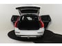 Volvo XC90 T8 RECHARGE AWD R-DESIGN -PANO.DAK|HARMAN/KARDON|LUCHTVERING|GEVENT.LEDER+MASSAGE|360°CAM|HEAD-UP DISP.|ADAP.LED|TREKHAAK|22"ALL-SEASON