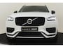 Volvo XC90 T8 RECHARGE AWD R-DESIGN -PANO.DAK|HARMAN/KARDON|LUCHTVERING|GEVENT.LEDER+MASSAGE|360°CAM|HEAD-UP DISP.|ADAP.LED|TREKHAAK|22"ALL-SEASON