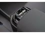 Volvo EX30 Extended Range Ultra 69 kWh - Panoramadak - Adaptive Cruise Control - Harman/Kardon audio - Verwarmde voorstoelen & stuur - Parkeersensoren voor & achter - Extra getint glas - 20' LMV