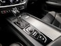 Volvo S60 2.0 T4 R-Design 190Pk Automaat (VIRTUAL COCKPIT, APPLE CARPLAY, GROOT NAVI, MEMORY SEATS, CAMERA, LEDER, SPORTSTOELEN, GETINT GLAS, PARKEERSENSOREN, NIEUWSTAAT)