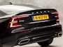 Volvo S60 2.0 T4 R-Design 190Pk Automaat (VIRTUAL COCKPIT, APPLE CARPLAY, GROOT NAVI, MEMORY SEATS, CAMERA, LEDER, SPORTSTOELEN, GETINT GLAS, PARKEERSENSOREN, NIEUWSTAAT)