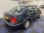 Volkswagen Bora 2.0 Athene / NIEUWE DISTRIEBUTISET / AIRCO / RIJDT SCHAKELT GOED