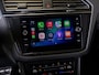 Volkswagen Tiguan 1.5 TSI 2x R-Line Blackstyle / 150pk / Panorama dak / Stoel en stuurverwarming / Head-up display /