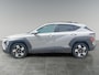 Hyundai Kona 1.6 GDI 140pk HEV Premium Sky | SCHUIF/KANTELDAK | FULL LED | PREMIUM LEDER | ADAPTIVE CRUISE | 360° CAMERA | STOELVERW. + KOELING | FABRIEKS.GAR. 4-2030 |